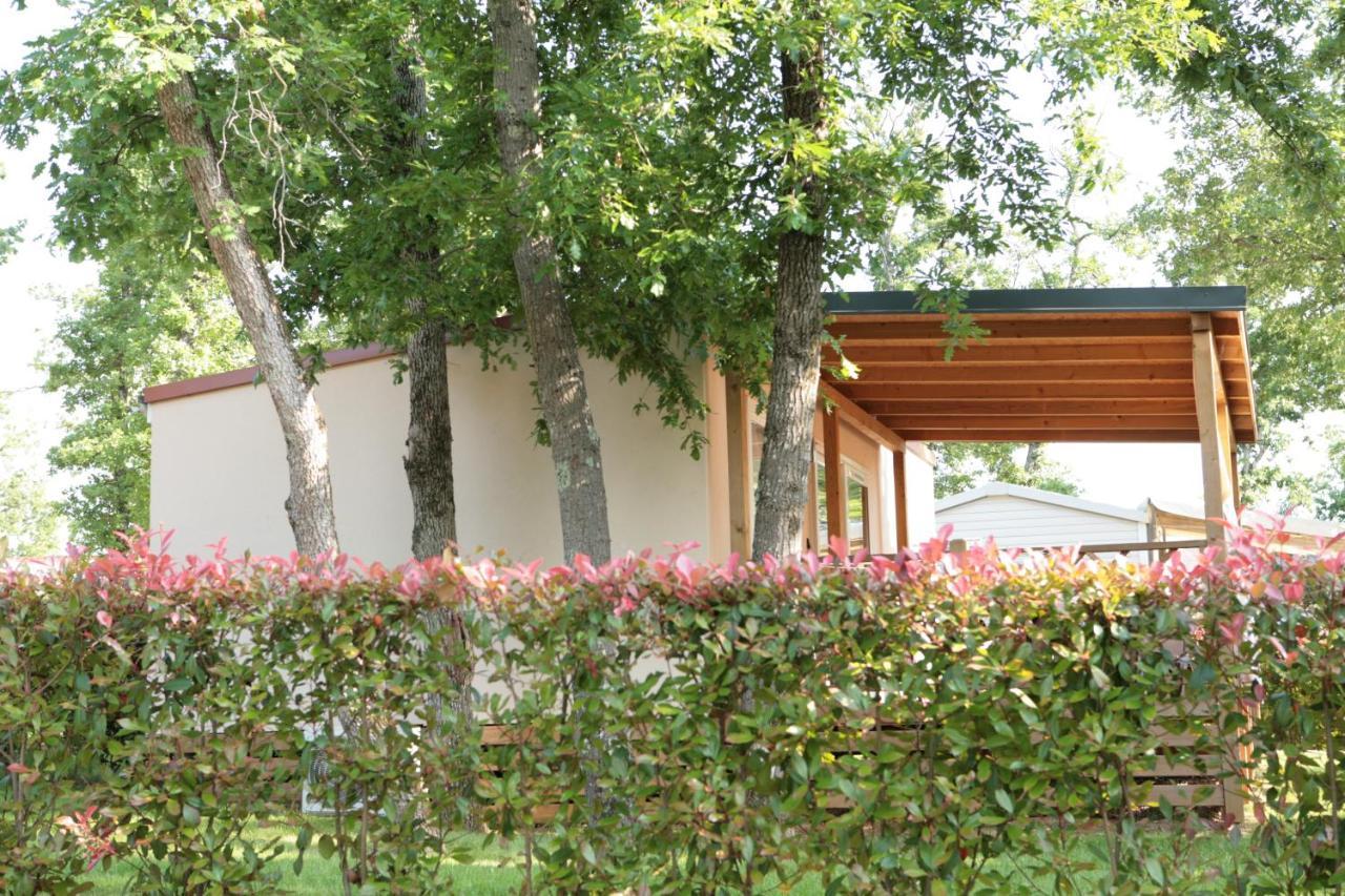 Camping Adria Mobile Home Park Umag Ngoại thất bức ảnh
