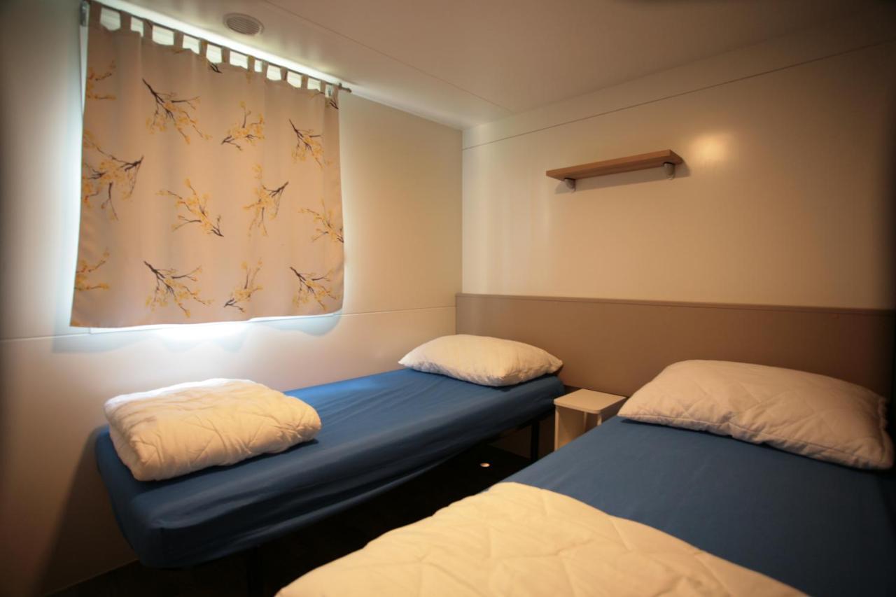 Camping Adria Mobile Home Park Umag Ngoại thất bức ảnh