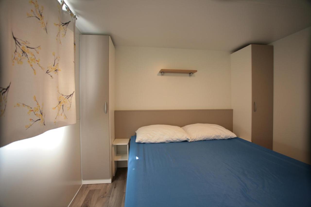 Camping Adria Mobile Home Park Umag Ngoại thất bức ảnh