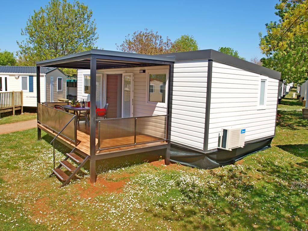 Camping Adria Mobile Home Park Umag Phòng bức ảnh