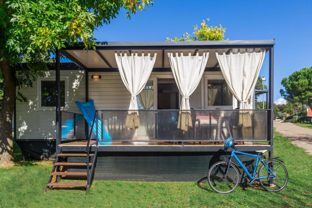 Camping Adria Mobile Home Park Umag Ngoại thất bức ảnh